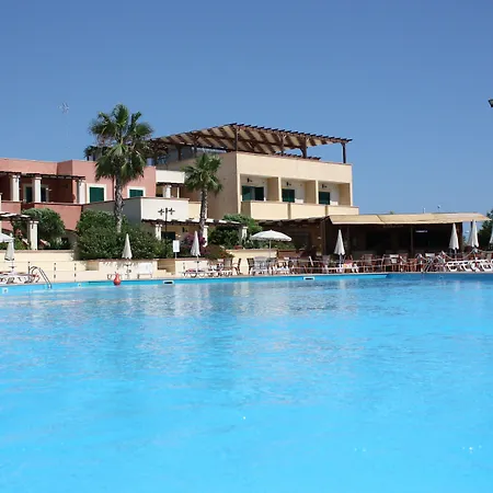 Villaggio Resort Arco Del Saracino-2